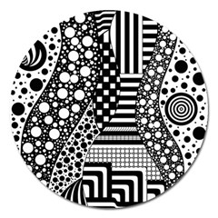 Black And White Magnet 5  (round) by gasi