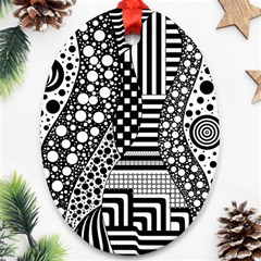 Black And White Oval Ornament (two Sides)