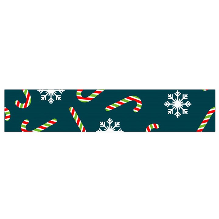 Christmas Seamless Pattern With Candies Snowflakes Small Flano Scarf