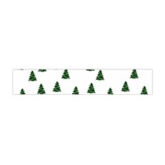 Green Christmas Trees White Flano Scarf (mini)