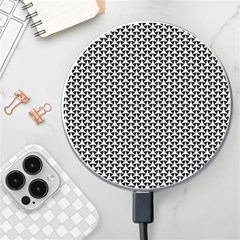 Abstract Background Pattern Geometric Wireless Charger by Ravend