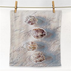 There`s Not Such A Thing As Too Much Garlic! Face Towel by ConteMonfrey