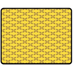 Pattern One Side Fleece Blanket (Medium)