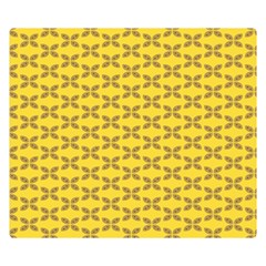 Pattern One Side Premium Plush Fleece Blanket (Small)