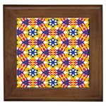 Wavey shapes pattern                                                              Framed Tile Front