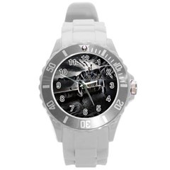 Smokey pier Round Plastic Sport Watch (L)