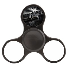 Smokey Pier Finger Spinner