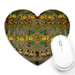 Fishes Admires All Freedom In The World And Feelings Of Security Heart Mousepad Front