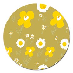 Daisy Flowers Yellow White Olive  Magnet 5  (round) by Mazipoodles