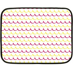 Pattern Waves One Side Fleece Blanket (Mini)