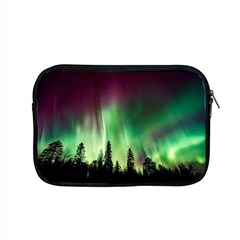 Aurora Borealis Northern Lights Nature Apple Macbook Pro 15  Zipper Case by Ravend