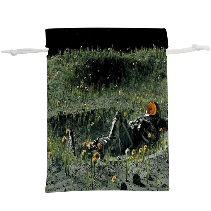 Astronaut Lying In Flowers Fantasy Lightweight Drawstring Pouch (XL)