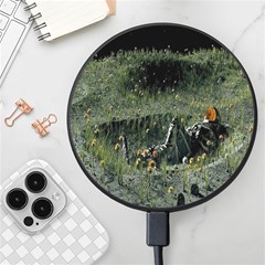 Astronaut Lying In Flowers Fantasy Wireless Fast Charger(black) by artworkshop