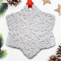 Plaster Background Floral Pattern Snowflake Ornament (two Sides)