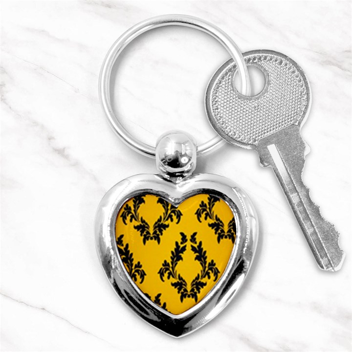 Yellow Regal Filagree Pattern Key Chain (Heart)