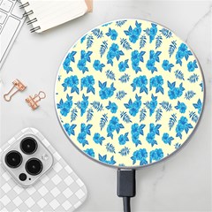 Rose Floral Seamless Pattern Wireless Fast Charger(white) by Ravend