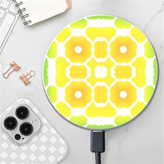 Yellow Seamless Pattern Wireless Fast Charger(white) by Ravend