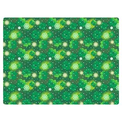 Leaf Clover Star Glitter Seamless Premium Plush Fleece Blanket (extra Small)