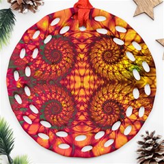 Art Pattern Fractal Design Abstract Artwork Ornament (Round Filigree)