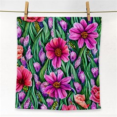 Cheerful And Cheery Blooms Face Towel by GardenOfOphir