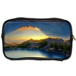 Crimson Sunset Toiletries Bag (One Side) Front