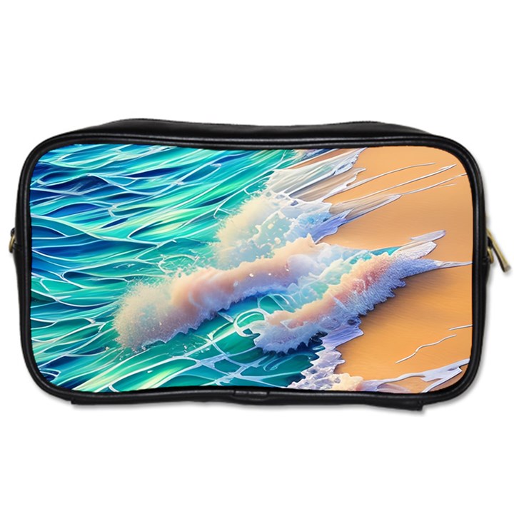 Waves At The Ocean s Edge Toiletries Bag (One Side)