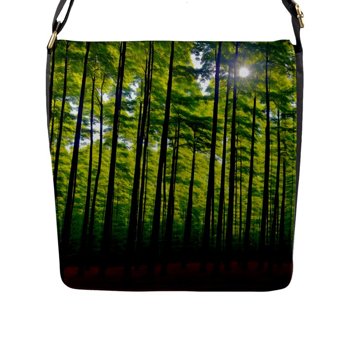 Green Forest Jungle Trees Nature Sunny Flap Closure Messenger Bag (L)