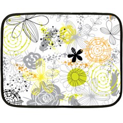 Doodle Flowers Hand Drawing Pattern Fleece Blanket (mini)