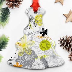 Doodle Flowers Hand Drawing Pattern Christmas Tree Ornament (two Sides)