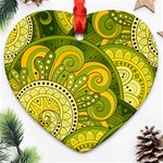 Doodles Patterns Ornament Vector Flowers Green Heart Ornament (Two Sides) Front