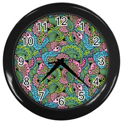 Background Texture Paisley Pattern Wall Clock (black)