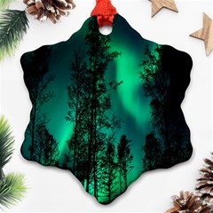 Aurora Northern Lights Celestial Magical Astronomy Ornament (snowflake)