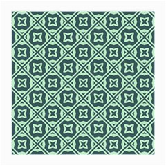 Pattern 8 Medium Glasses Cloth by GardenOfOphir