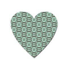 Pattern 11 Heart Magnet by GardenOfOphir