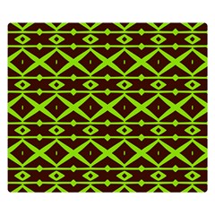 Pattern 17 Premium Plush Fleece Blanket (Small)