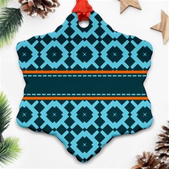 Pattern 28 Ornament (snowflake) by GardenOfOphir