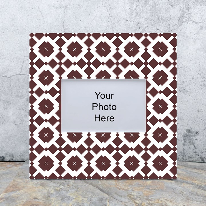 Pattern 31 White Box Photo Frame 4  x 6 