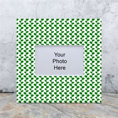 Pattern 58 White Box Photo Frame 4  X 6 