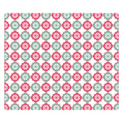 Elegant Pattern Premium Plush Fleece Blanket (Small)