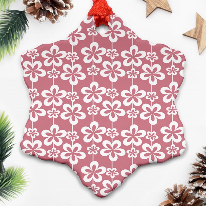 Pattern 107 Ornament (Snowflake)