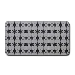 Pattern 138 Medium Bar Mat by GardenOfOphir