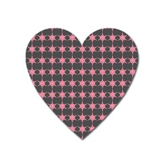 Pattern 139 Heart Magnet by GardenOfOphir