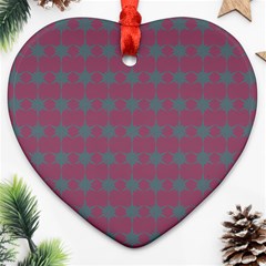 Pattern 148 Ornament (heart) by GardenOfOphir