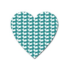 Pattern 157 Heart Magnet by GardenOfOphir