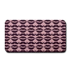 Pattern 182 Medium Bar Mat by GardenOfOphir