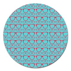 Pattern 195 Magnet 5  (round) by GardenOfOphir