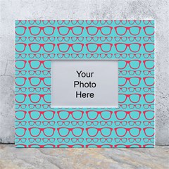 Pattern 195 White Wall Photo Frame 5  X 7  by GardenOfOphir