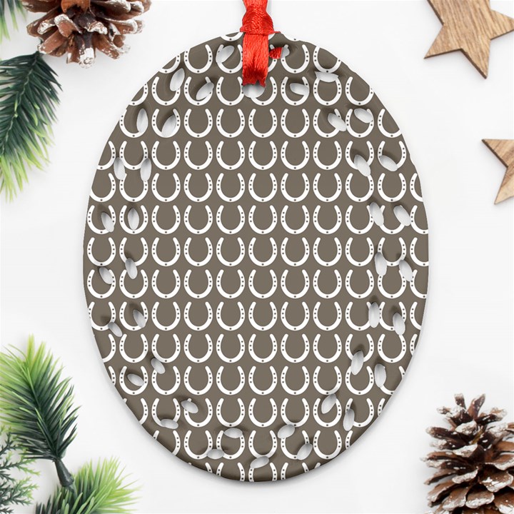 Pattern 229 Ornament (Oval Filigree)