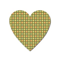 Pattern 251 Heart Magnet by GardenOfOphir