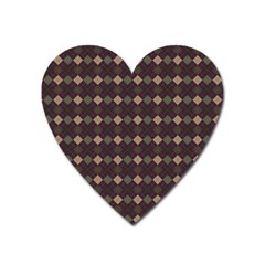 Pattern 254 Heart Magnet by GardenOfOphir